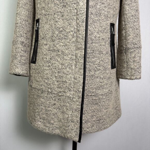 Calvin Klein Women's Wool Blend Long Boucle Coat Sz XL, Tan/Brown, Zips, Pockets - Picture 9 of 16